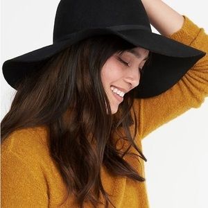NWOT Old Navy Size S-M Black Wool Bohemian Hat